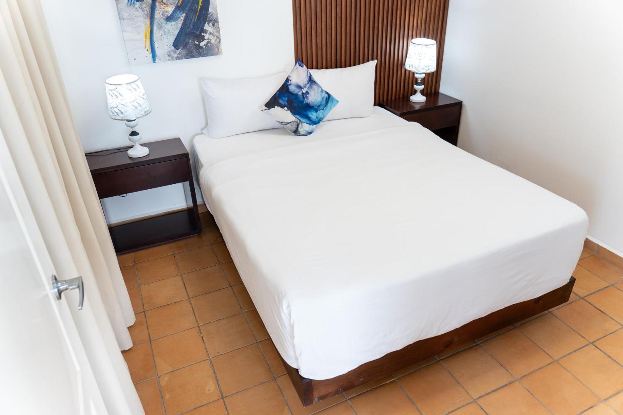 Hotel H4 El Paraiso Ngoại thất bức ảnh